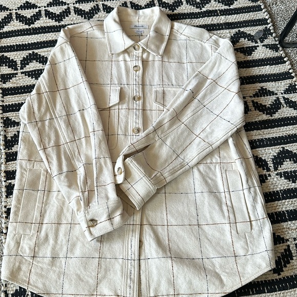 Madewell Bouclé Oversized Shirt-Jacket in Windowpane - Picture 7 of 7